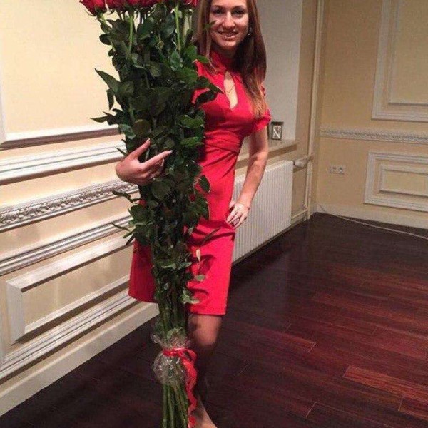 9 гигантских Красных роз 170см