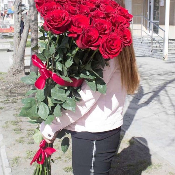 35 гигантских Красных роз 130 см 