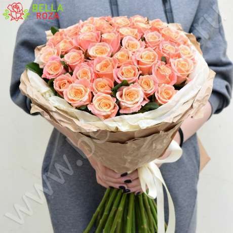 51 роза Мисс Пигги 70 см