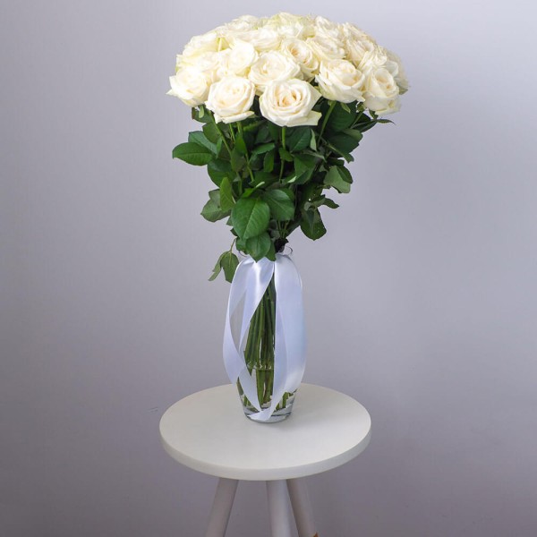 21 белая метровая роза (100 см)