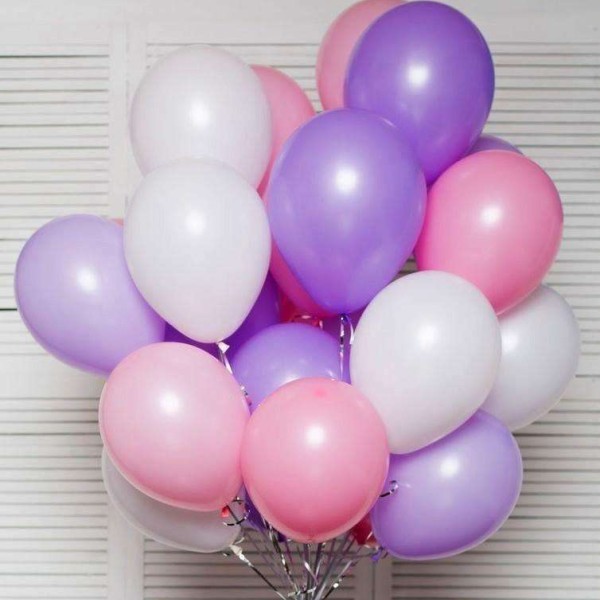 17 воздушных шаров с гелием