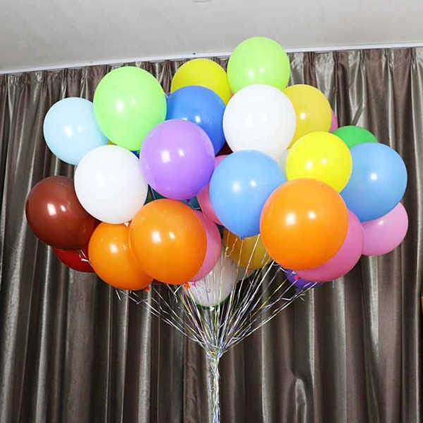 29 воздушных шаров с гелием