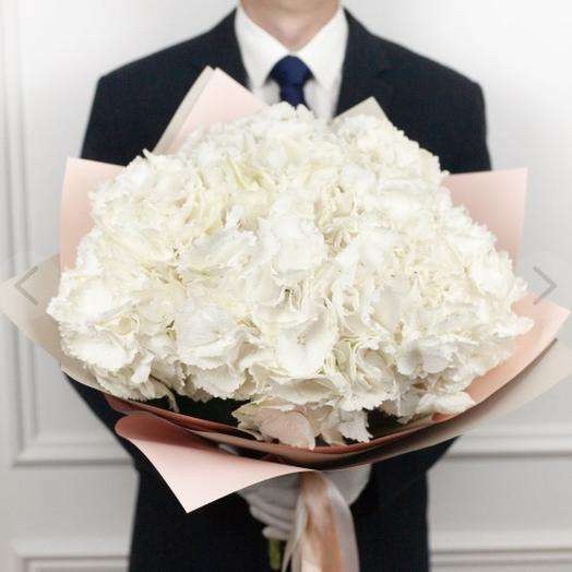 Colombian Hydrangea Bouquet Luxury bouquet, Luxury flowers, White hydrangea bouq