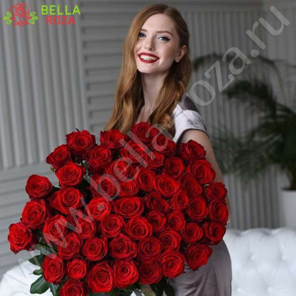 35 красных роз 90 см 